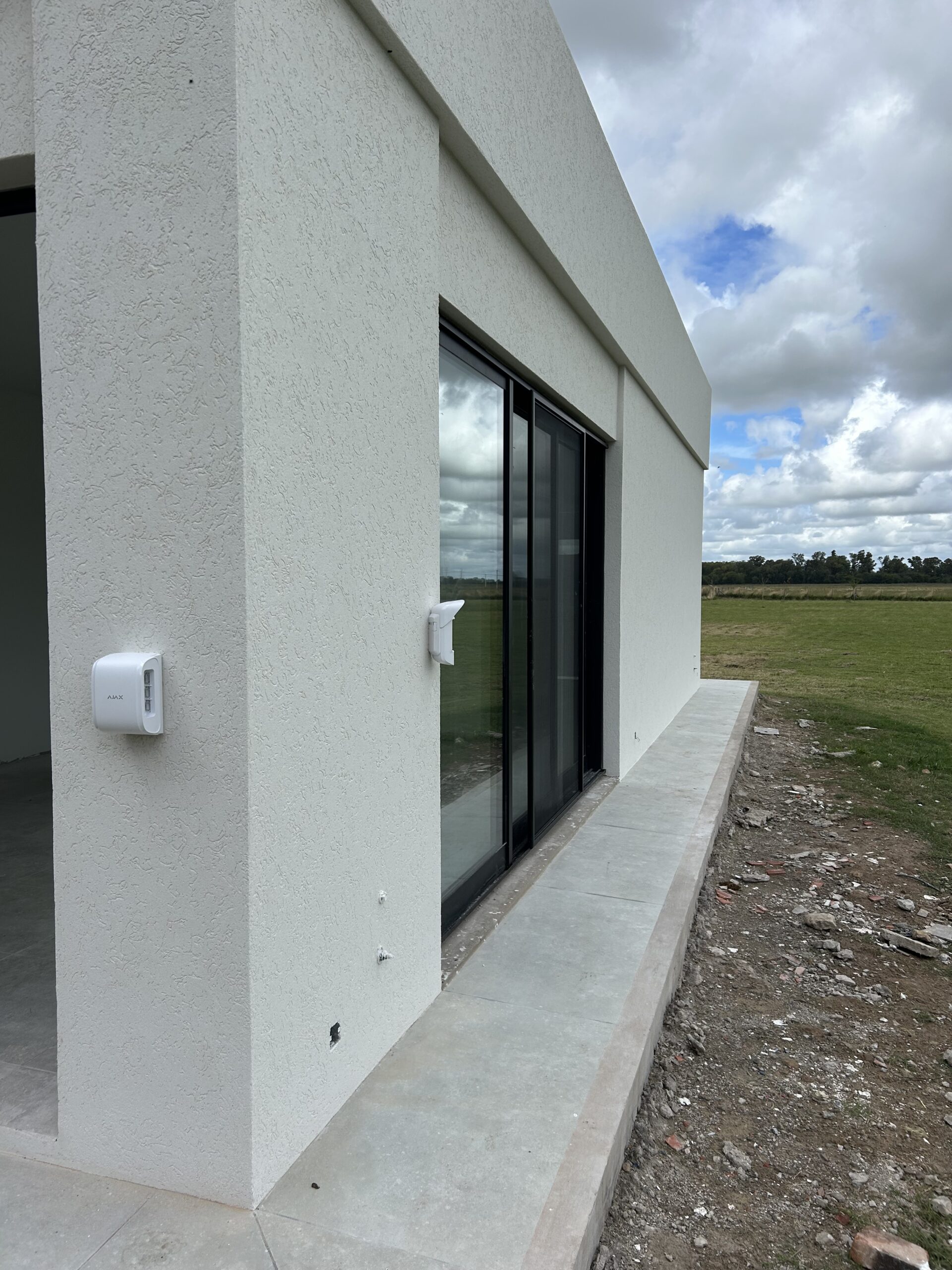 Trabajo realizado por Instal Soluciones